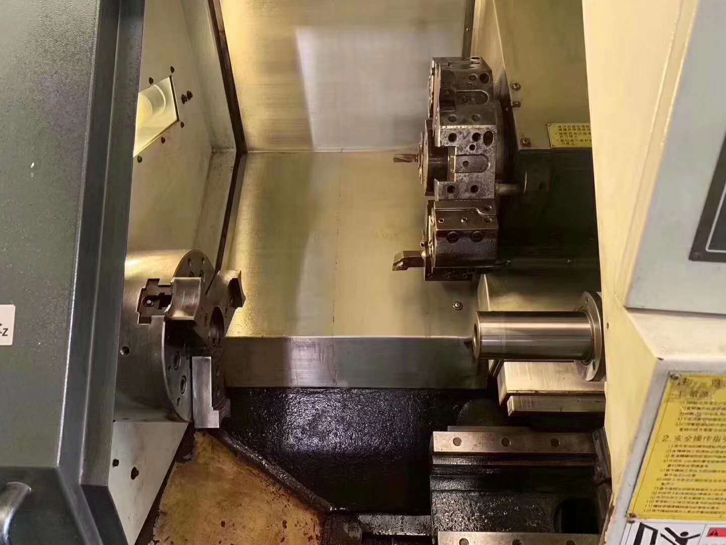 數(shù)控機械加工設(shè)備