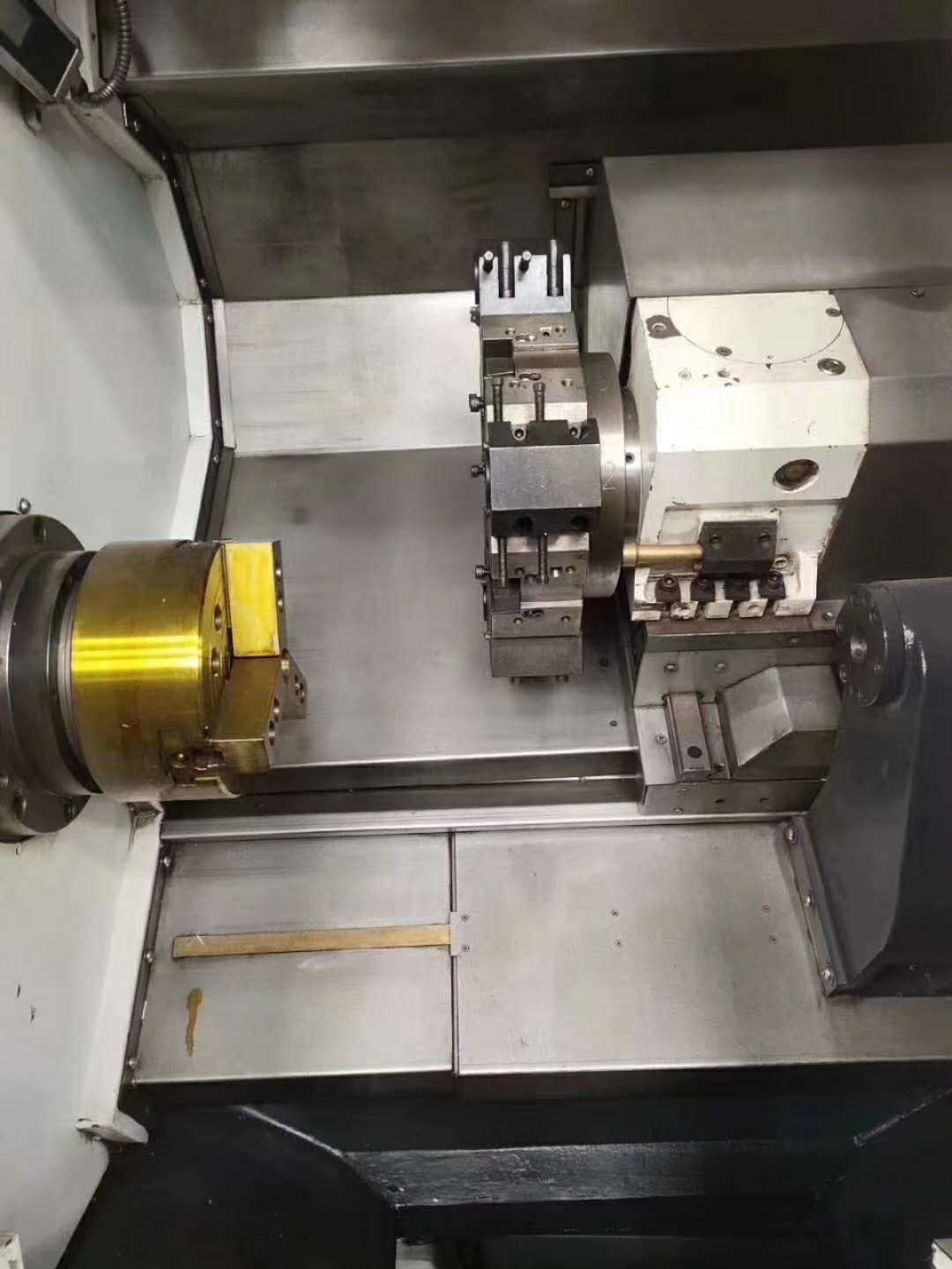 數(shù)控機械加工設(shè)備